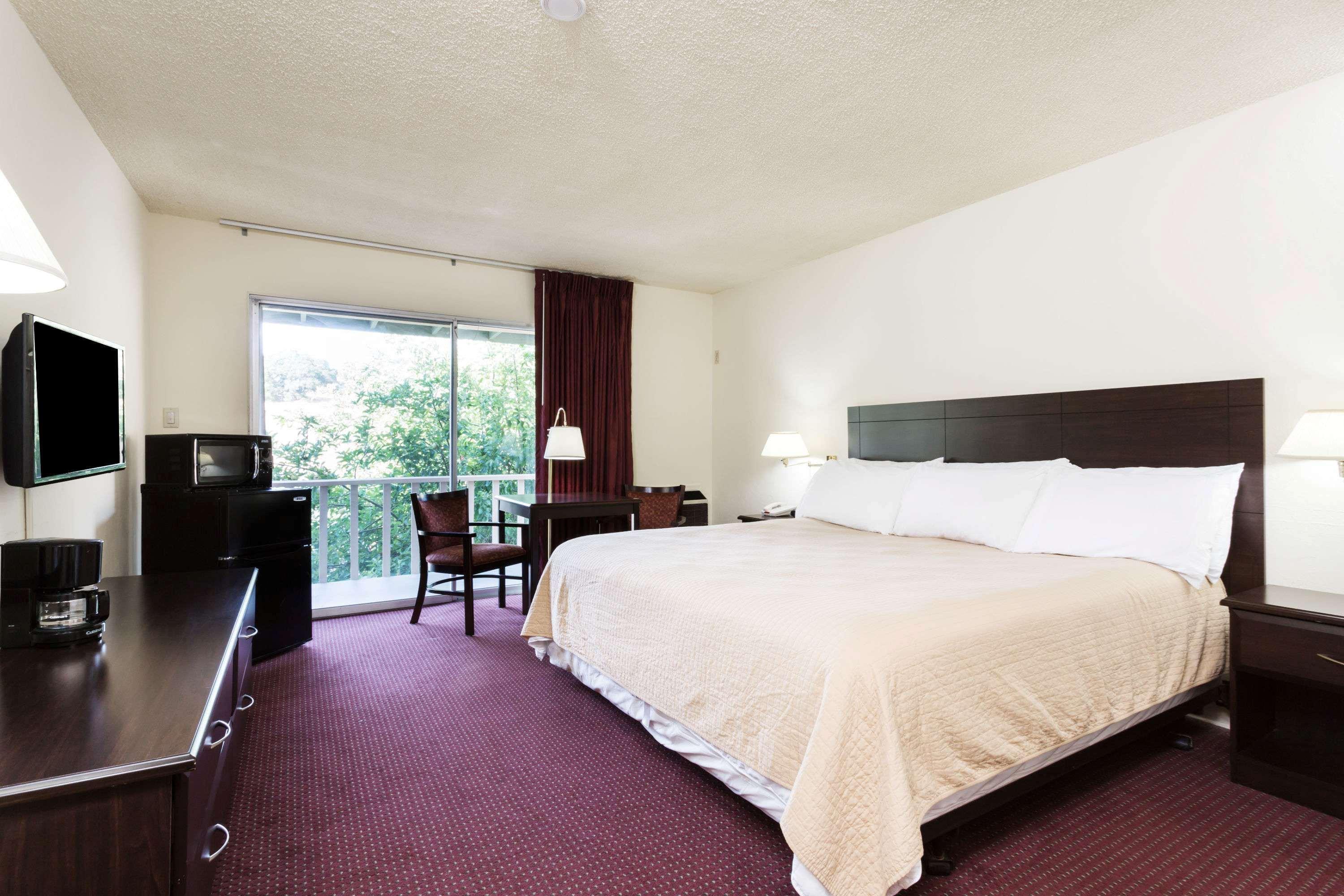 Days Inn By Wyndham Novato/San Francisco Eksteriør billede