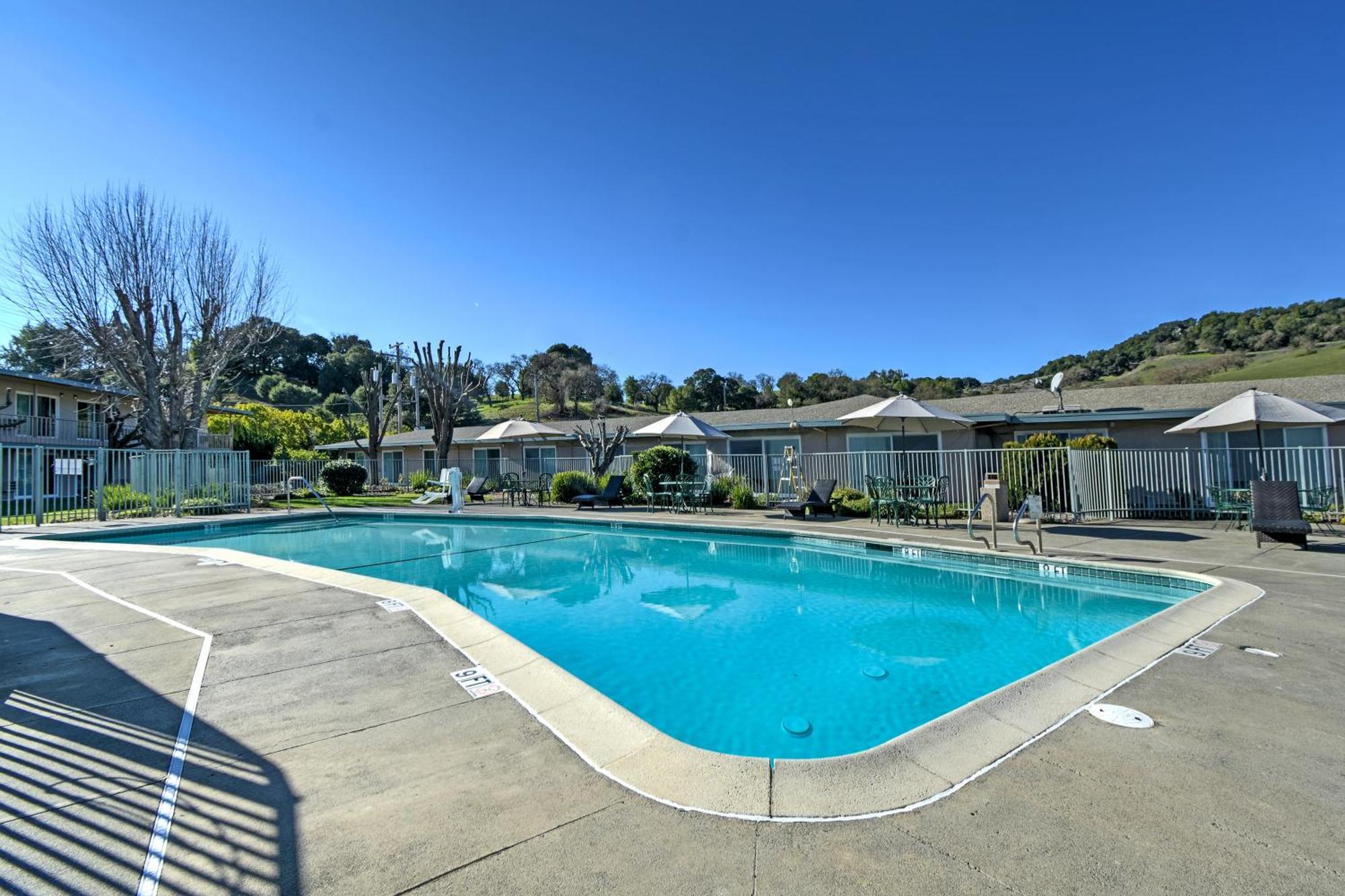 Days Inn By Wyndham Novato/San Francisco Eksteriør billede